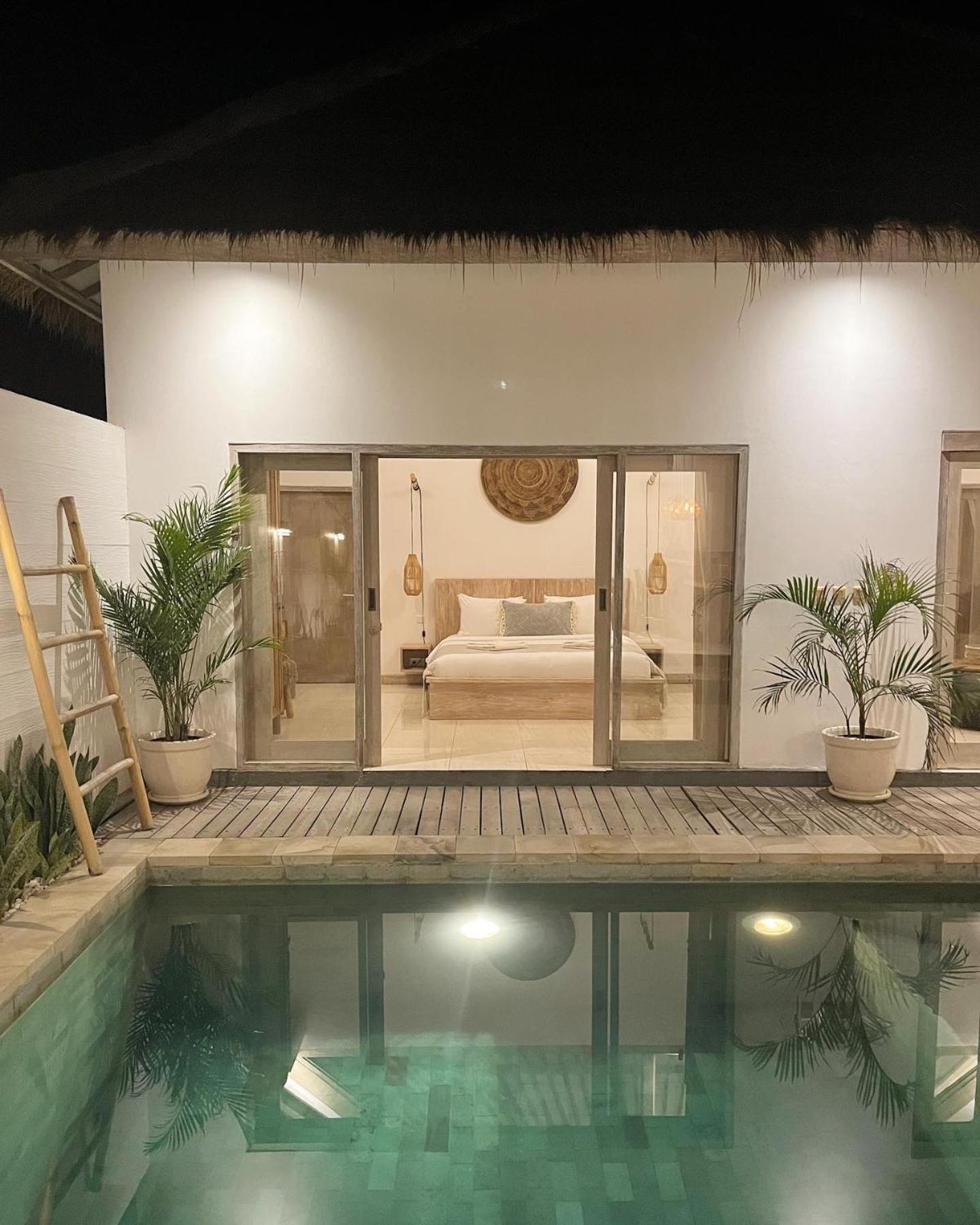 Mimpi Villa - กิลิไอร์ ภายนอก รูปภาพ